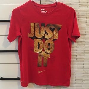 Nike Boys Shirt